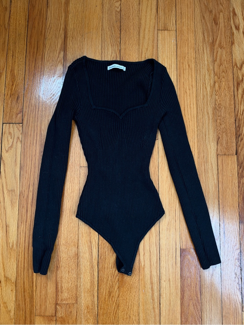 Abercrombie & Fitch Black Ribbed Sweetheart Neck Long Sleeve Bodysuit